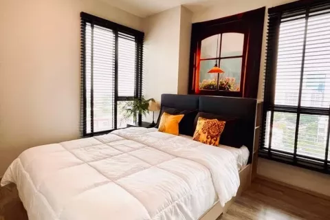 Condo à Phaya Thai, Bangkok, Thaïlande, 2 chambres  № 137052 - photo 4