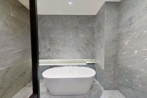 Кондоминиум с 2 спальнями в Кхлонг Сане, Бангкок, Таиланд № 137058 - фото 8