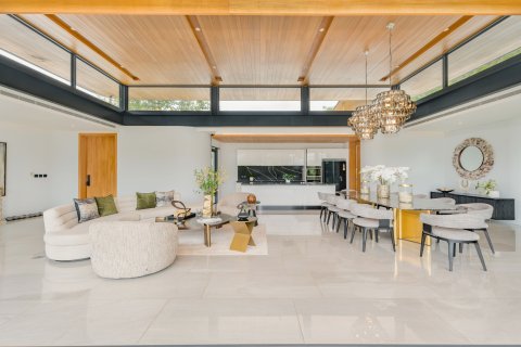 Villa à Phuket, Thaïlande 5 chambres № 140720 - photo 25