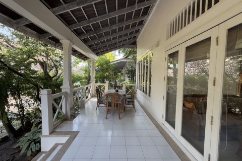 Villa in Hua Hin, Thailand 4 bedrooms № 140713 - photo 6