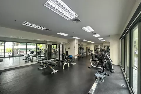 Condo in Watthana, Bangkok, Thailand, 2 bedrooms  № 141027 - photo 19