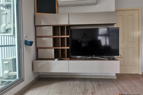 Condo in Bangkok, Thailand, 2 bedrooms № 185233 - photo 4