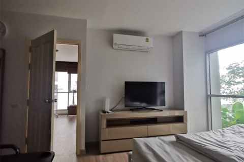 Condo in Bangkok, Thailand, 2 bedrooms № 185233 - photo 6