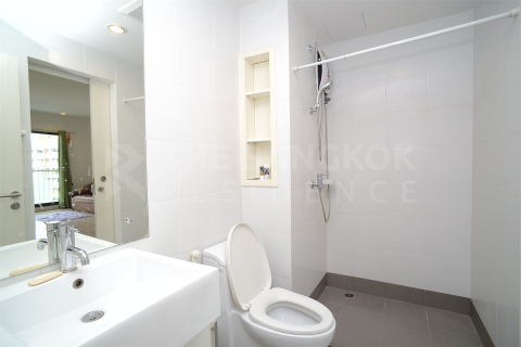 Condo in Bangkok, Thailand, 2 bedrooms № 185232 - photo 2