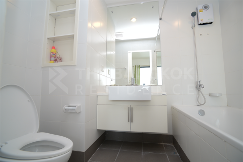 Condo in Bangkok, Thailand, 2 bedrooms № 185232 - photo 7
