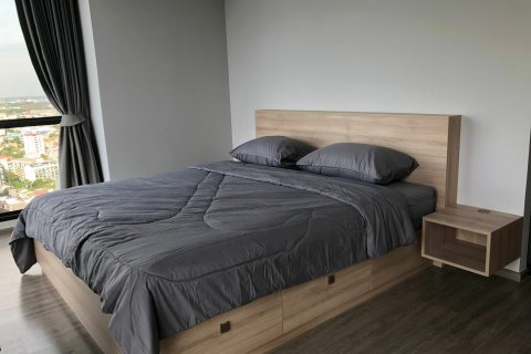 Studio dans le Condo à Watthana, Bangkok, Thaïlande  № 138683 - photo 2