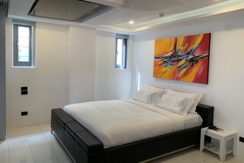 Condo à Phuket, Thaïlande, 2 chambres № 137920 - photo 17