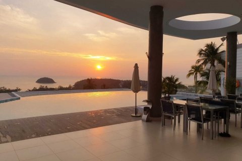 Condo à Phuket, Thaïlande, 2 chambres № 137920 - photo 12