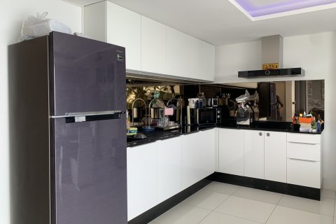 Condo à Phuket, Thaïlande, 2 chambres № 137920 - photo 15