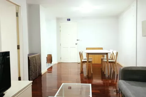 Studio in the Condo in Watthana, Bangkok, Thailand  № 137924 - photo 2