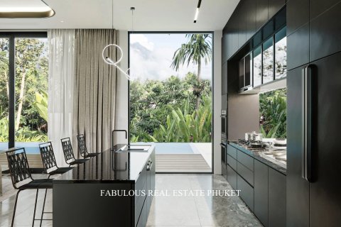 Villa in Bang Tao, Thailand 4 bedrooms № 179729 - photo 13
