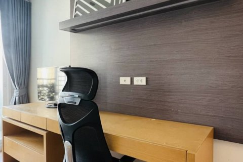 Condo in Bangkok, Thailand, 2 bedrooms № 146863 - photo 8