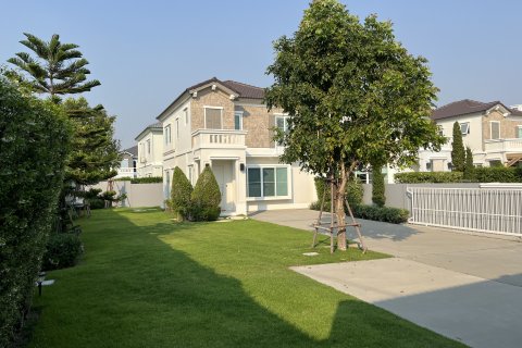 Maison à Bang Yai, Thaïlande 3 chambres № 145962