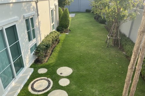 Maison à Bang Yai, Thaïlande 3 chambres № 145962 - photo 15