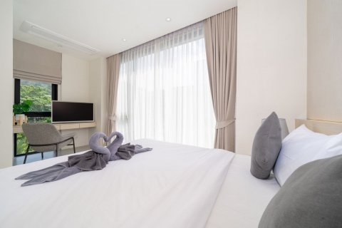 Penthouse in Kathu, Thailand 3 bedrooms № 145959 - photo 30