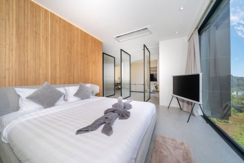 Penthouse in Kathu, Thailand 3 bedrooms № 145959 - photo 18