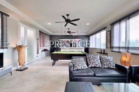 Condo in Pattaya, Thailand, 1 bedroom  № 198292