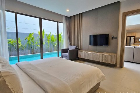 Villa in Bang Tao, Thailand 3 bedrooms № 179205 - photo 14