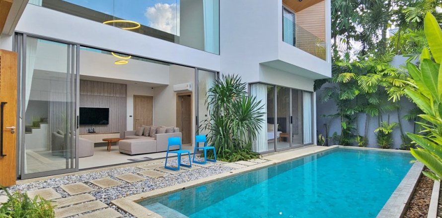 Villa in Bang Tao, Thailand 3 bedrooms № 179205
