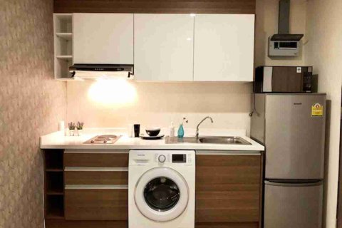 Condo in Bangkok, Thailand, 1 bedroom № 183533 - photo 4