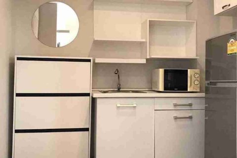 Condo in Bangkok, Thailand, 1 bedroom № 183530 - photo 4