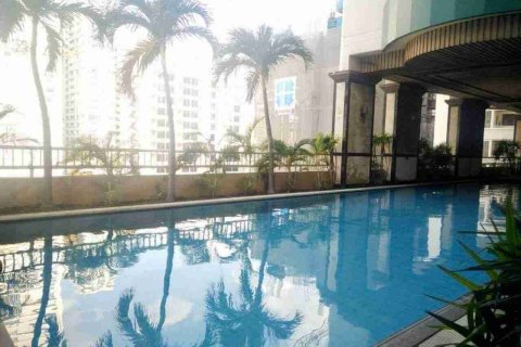 Condo in Bangkok, Thailand, 1 bedroom № 183534 - photo 2