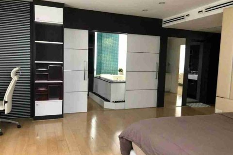 Condo in Bangkok, Thailand, 1 bedroom № 183534 - photo 9
