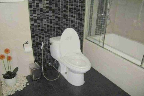 Condo in Bangkok, Thailand, 1 bedroom № 183534 - photo 11