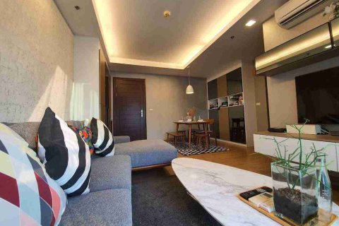 Condo in Bangkok, Thailand, 2 bedrooms № 183532 - photo 5