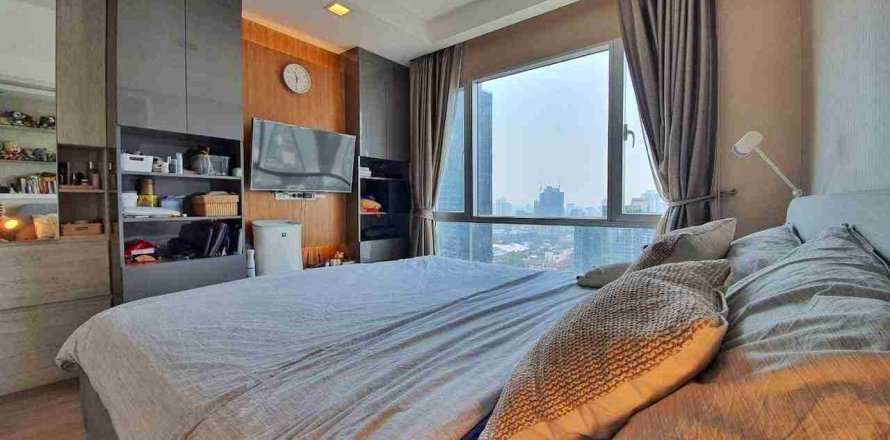 Condo in Bangkok, Thailand, 2 bedrooms № 183532