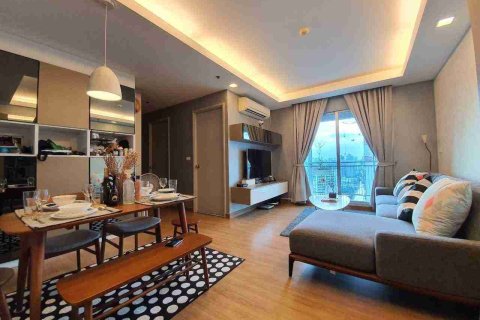 Condo in Bangkok, Thailand, 2 bedrooms № 183532 - photo 6