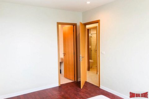 Apartment in Bangkok, Thailand 2 bedrooms № 193439 - photo 4