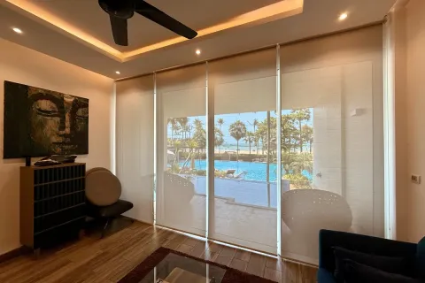 Condominio de 4 dormitorios en Jomtien Beach, Pattaya, Tailandia № 211749 - foto 25