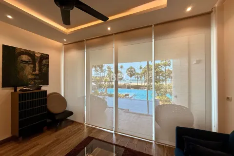 Condominio de 4 dormitorios en Jomtien Beach, Pattaya, Tailandia № 211749 - foto 6