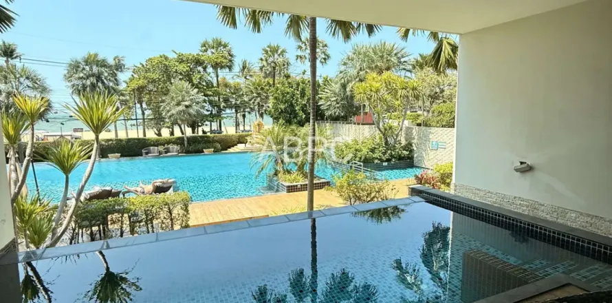 Condominio de 4 dormitorios en Jomtien Beach, Pattaya, Tailandia № 211749
