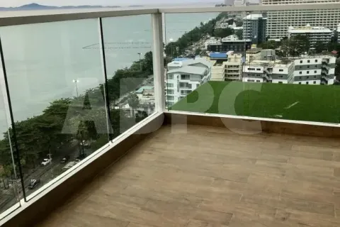Condominio de 3 dormitorios en Jomtien Beach, Pattaya, Tailandia № 211745 - foto 3