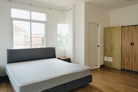 House in Phuket, Thailand 3 bedrooms № 151502 - photo 14