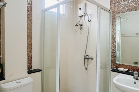 House in Phuket, Thailand 3 bedrooms № 151502 - photo 20