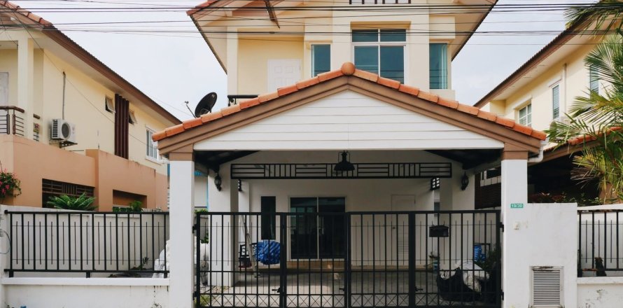 House in Phuket, Thailand 3 bedrooms № 151502