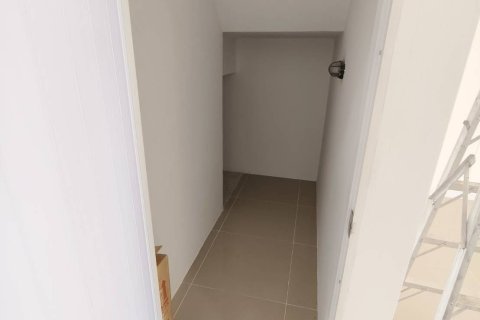 Townhouse in Saphan Sung, Bangkok, Thailand 3 bedrooms № 151508 - photo 4