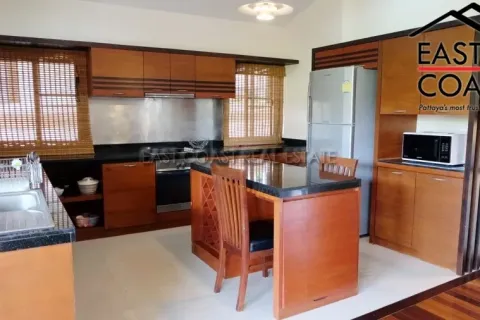 Casa de 2 dormitorios en Pattaya, Tailandia № 212756 - foto 7
