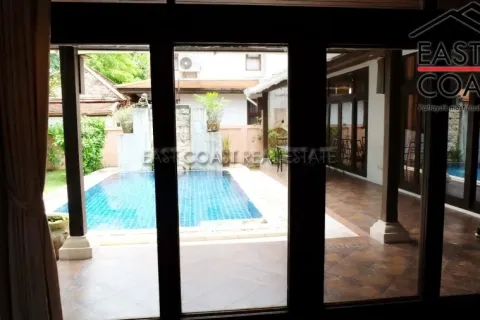 Casa de 2 dormitorios en Pattaya, Tailandia № 212756 - foto 28