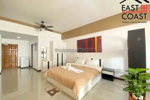 Estudio en el condominio en Jomtien Beach, Pattaya, Tailandia № 212757 - foto 4