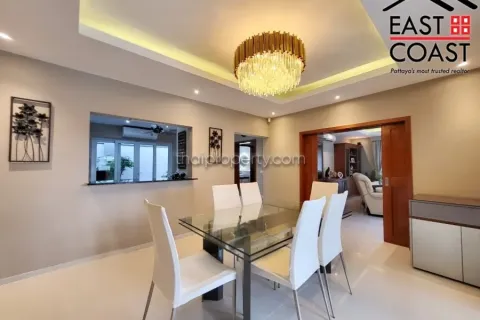 Casa de 3 dormitorios en Pattaya, Tailandia № 212755 - foto 10