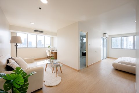 Кондоминиум с 2 спальнями в Бангкоке, Таиланд № 171501 - фото 10