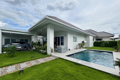 Вилла в Хуа Хине, Таиланд с 2 спальнями  № 114617 - фото 1