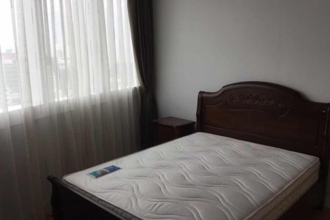 Condo in Bangkok, Thailand, 3 bedrooms  № 144071 - photo 9