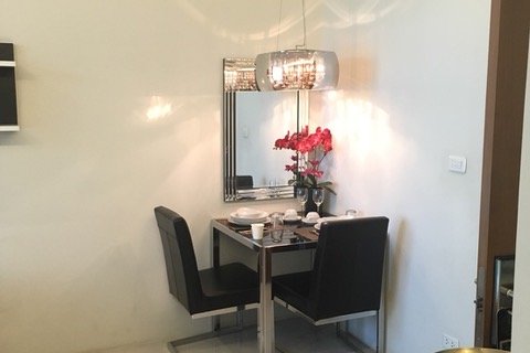 Condo in Bangkok, Thailand, 1 bedroom  № 144076 - photo 2