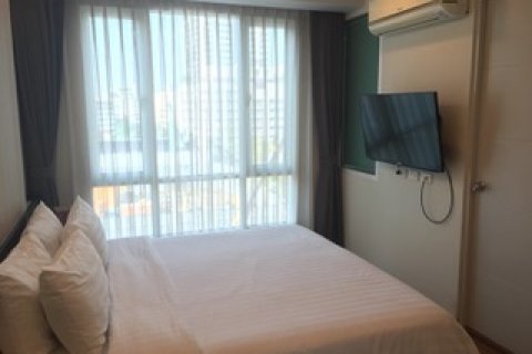 Condo in Bangkok, Thailand, 1 bedroom  № 144076 - photo 7