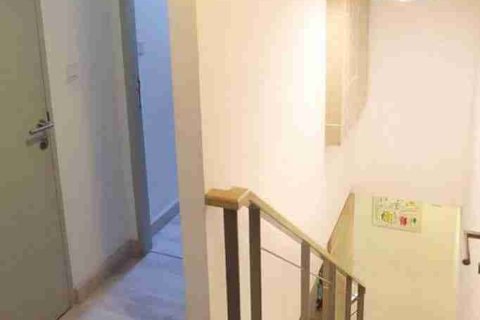Condo in Bangkok, Thailand, 1 bedroom  № 183435 - photo 3